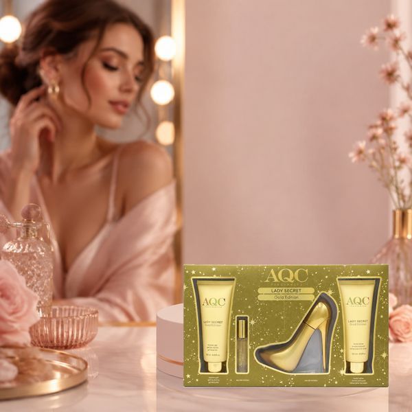 Caseta Cadou, Aqc, Gel de Dus 120 ml, Lotiune de Corp 120 ml, EDT 100 ml, EDT 15 ml Lady Secret Gold
