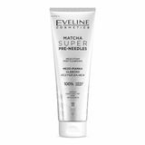 Spumă activă pentru curățarea profundă a feței Matcha Super Pre-Needles Meso-Foam Deep Cleansing Eveline 140 ml